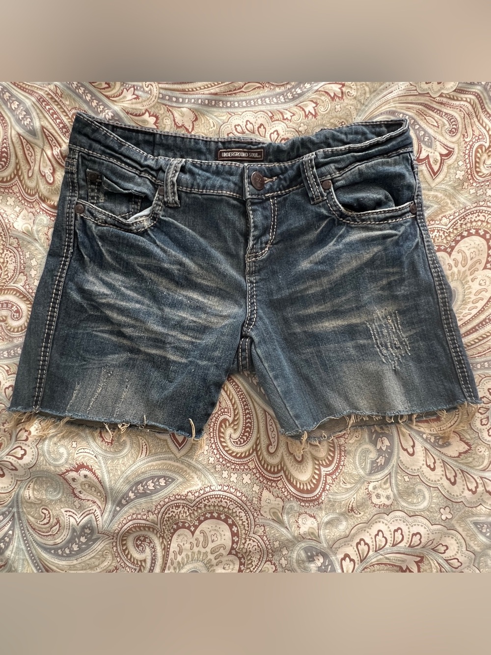 Underground Distressed Raw Hem Denim Cutoff Shorts - Faded Blue Size 9